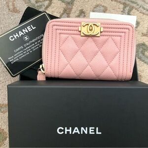 🔥Flash Sale CHANEL Zippy Boy Caviar Card  Wallet